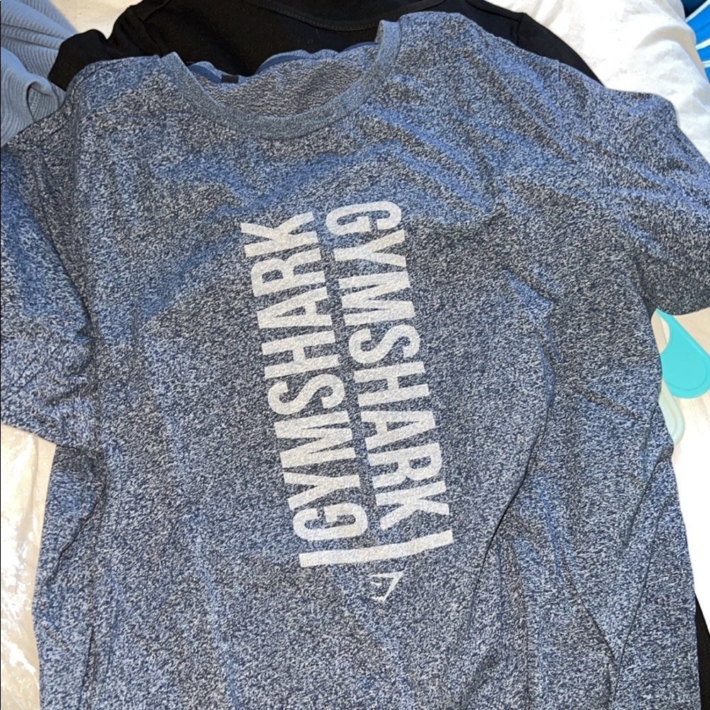 mens gymshark shirt size large